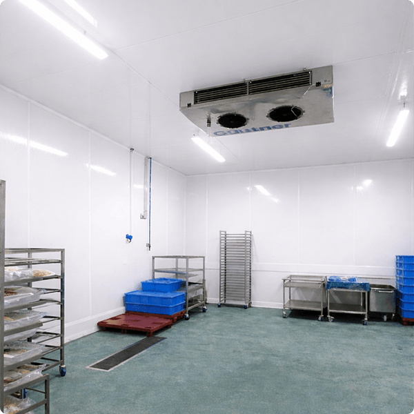 Hygiënische wandafwerking FRP plaat HACCP renovatie