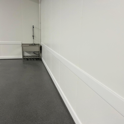 stootplinten stootranden HDPE als hygiënische wandbescherming